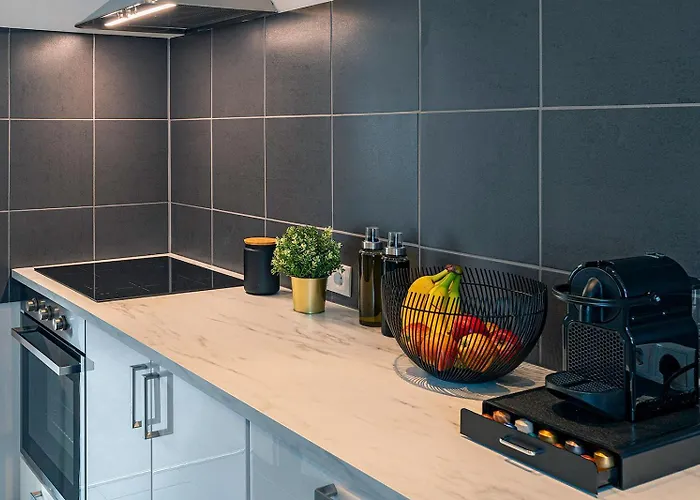 Deluxe Studio, Ps4, Parken, Netflix, Klinikum